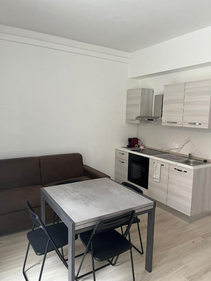 Villa Milano Apt. N. 5 المظهر الخارجي الصورة