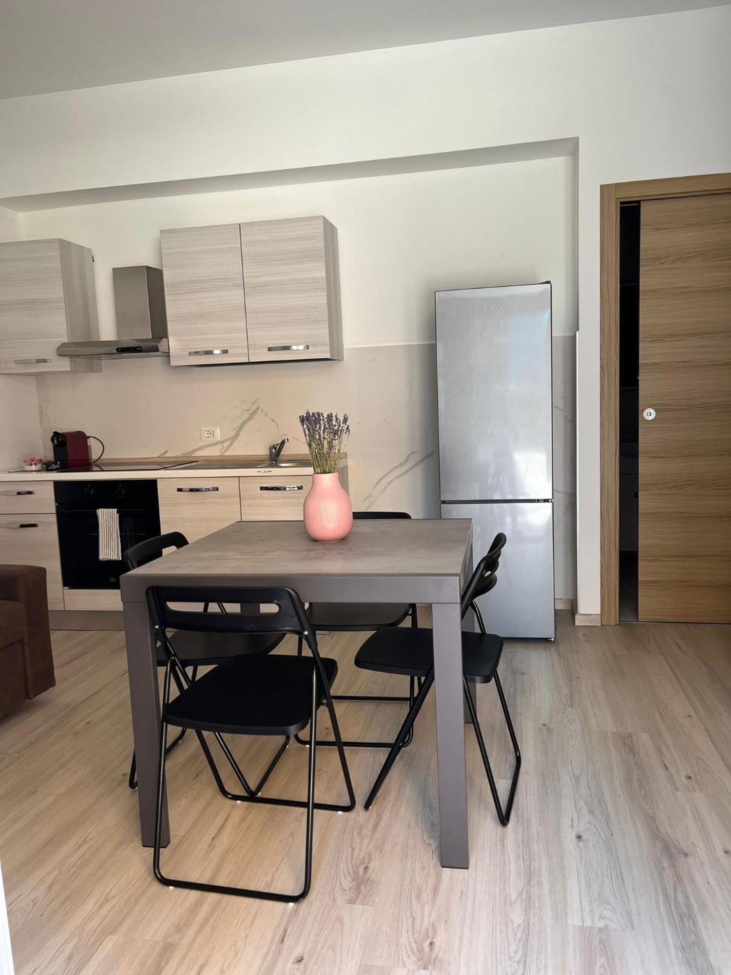 Villa Milano Apt. N. 5 المظهر الخارجي الصورة